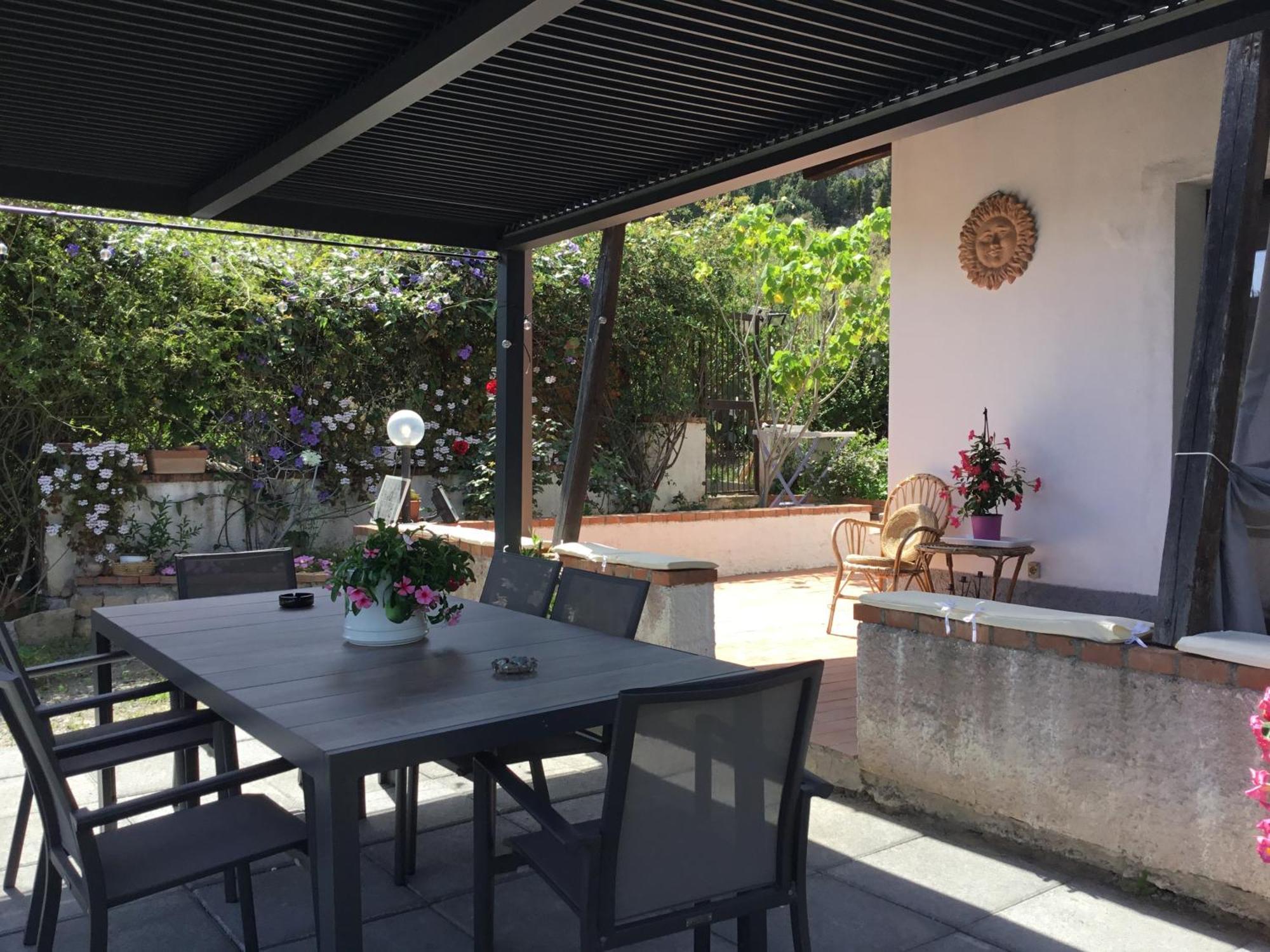 Holidaysora Taormina - Il Giardino Di Graziella エクステリア 写真